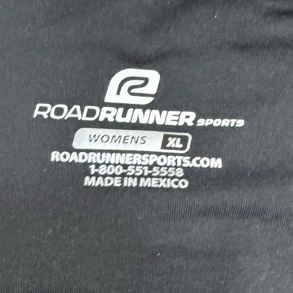 ROAD RUNNER Compression 8” Short in Black XL - Picture 5 of 7